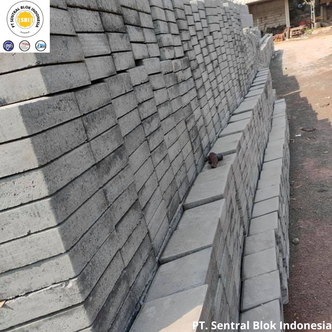 Harga Paving Block Bata Cirebon Per M2 Terbaru 2026 (Material & Jasa Pasang SNI)